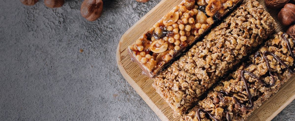A tray of granola bars.